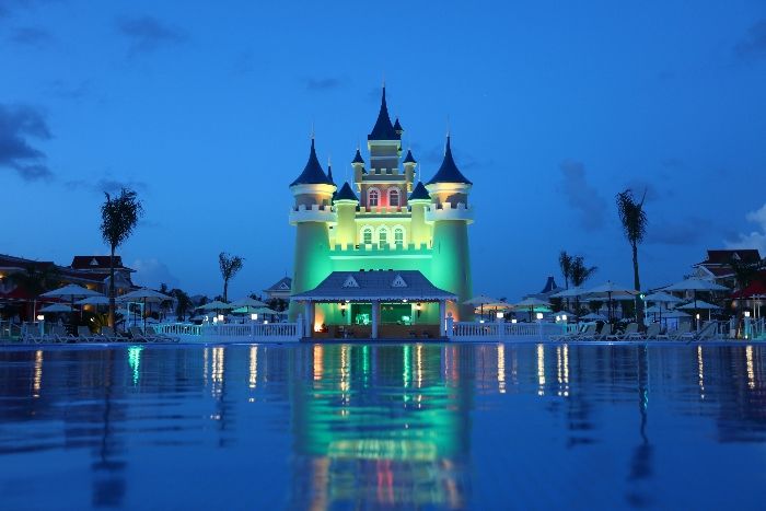 Bahia Principe Fantasia Punta Cana pool